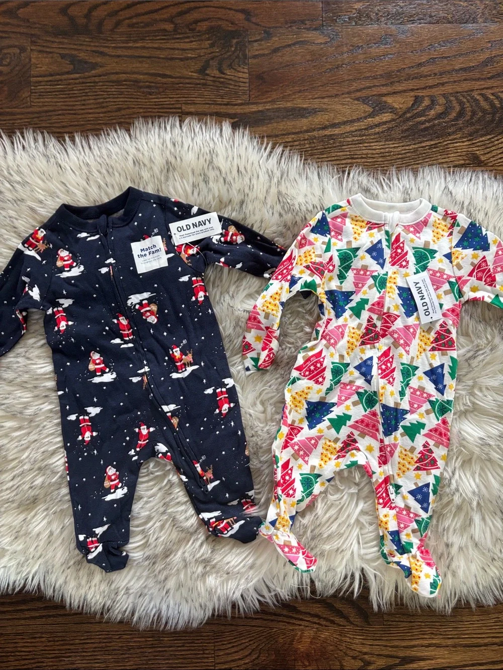0-3M NWT Old Navy 3 Christmas Outfit Bundle